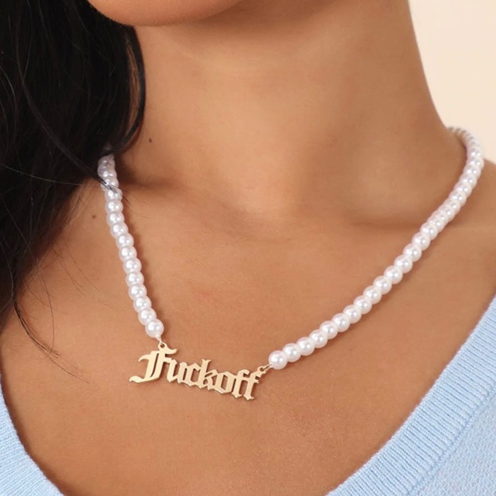 NWT Pearl Necklace Verbiage Letter Design Beaded